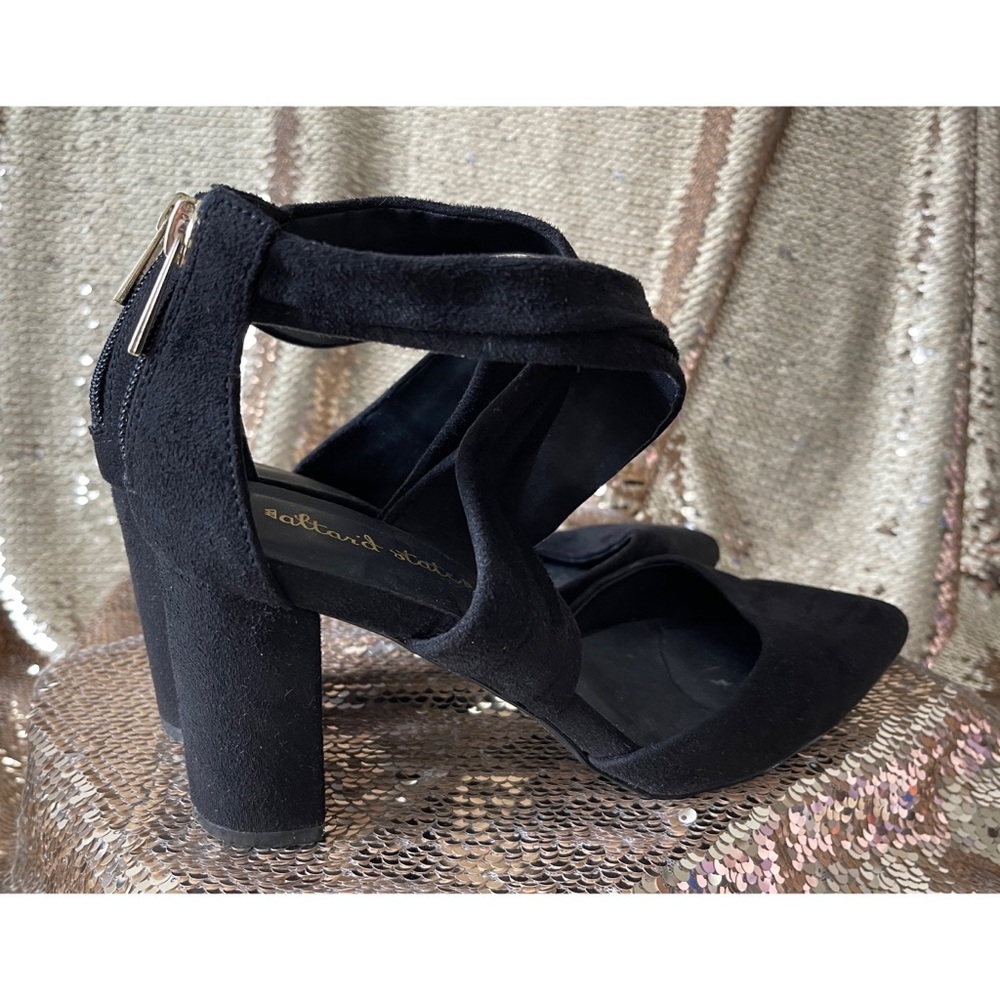 Altar’d State Chunky Heel Faux Suede Heels